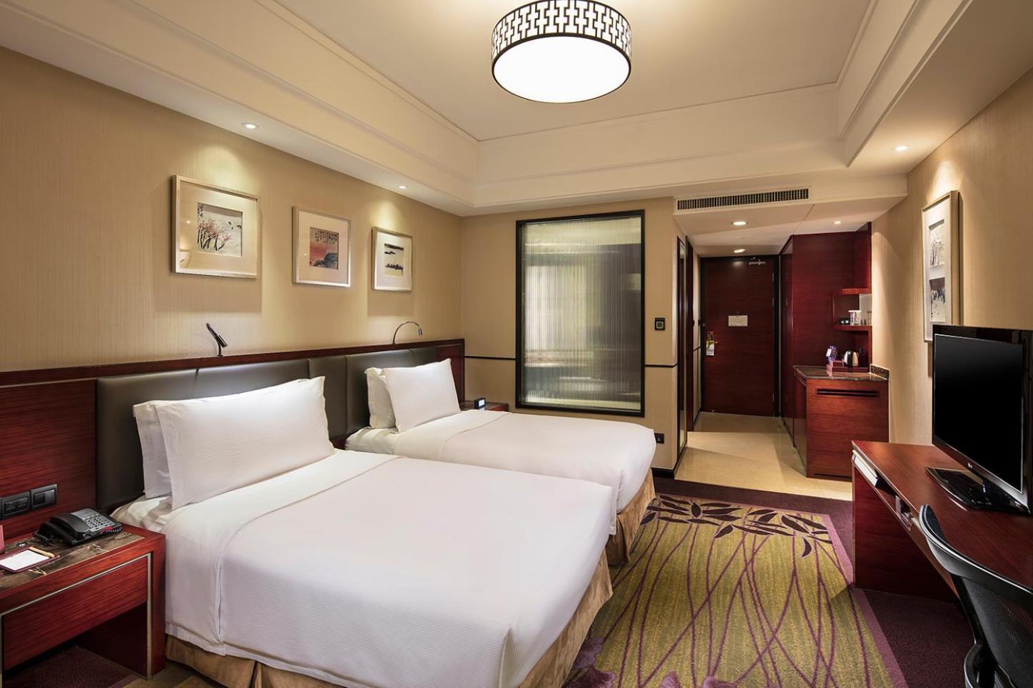Hotel Doubletree By Hilton Wuxi à Wuxi  Extérieur photo