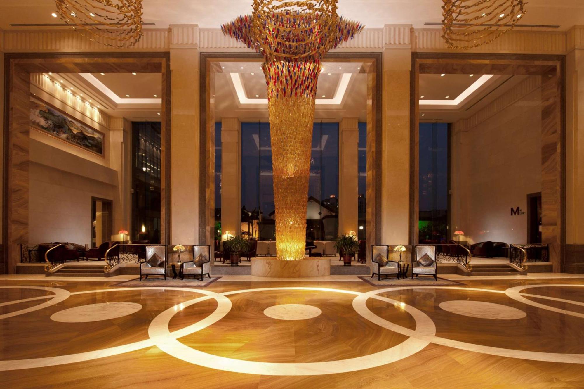 Hotel Doubletree By Hilton Wuxi à Wuxi  Extérieur photo