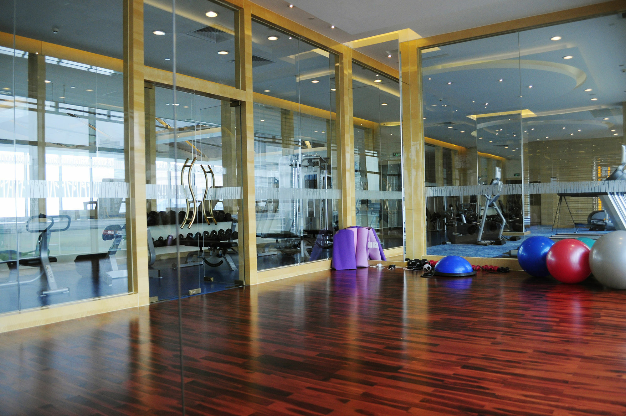 Hotel Doubletree By Hilton Wuxi à Wuxi  Extérieur photo